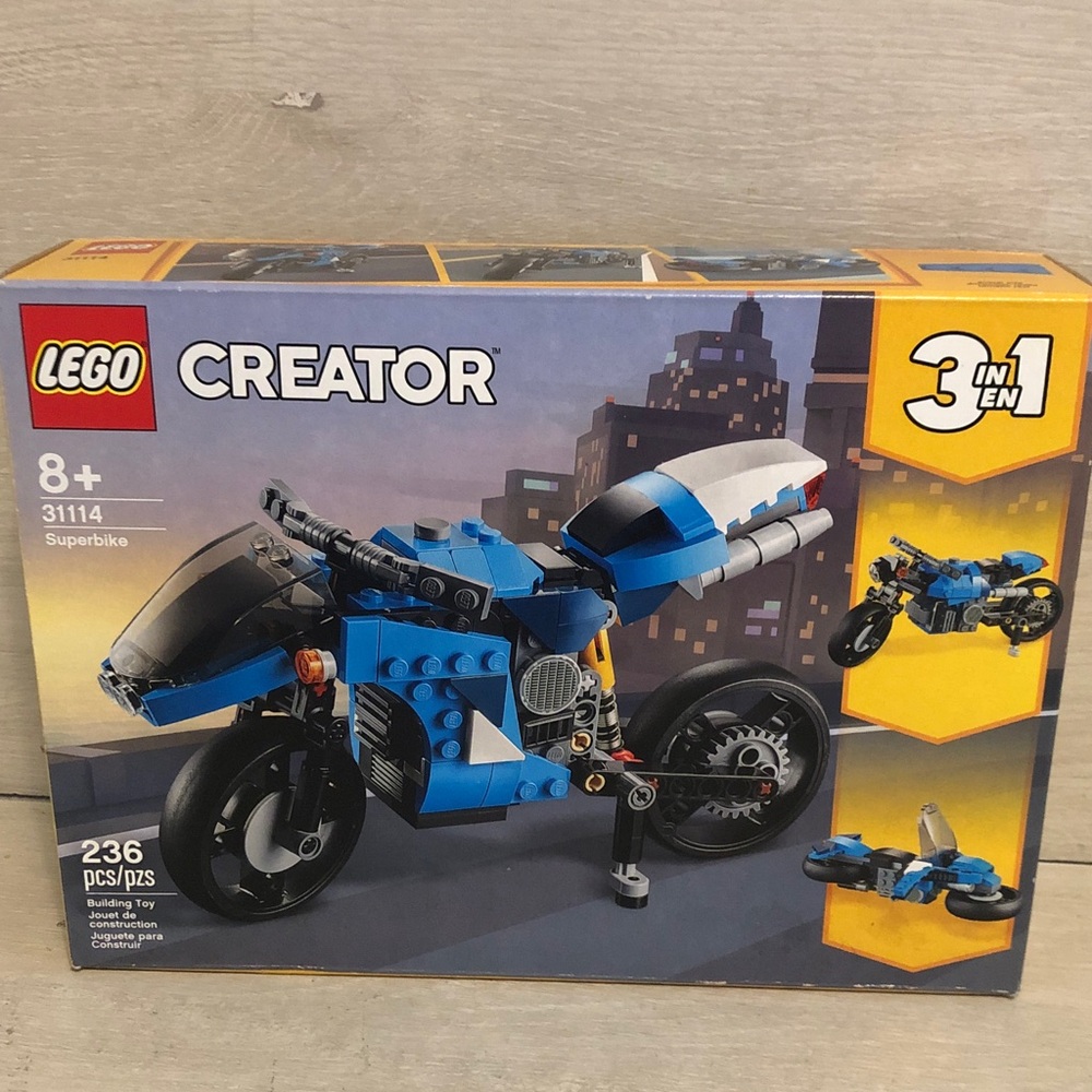LEGO Creator 3 in 1 Superbike #31114 Building Kit (236 Pieces) NIB NEW Pls Read